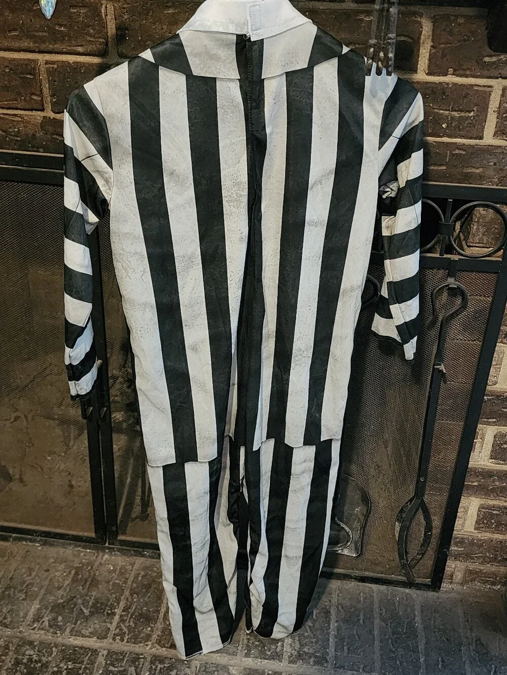 Beetle Juice Costume Boys 6/7